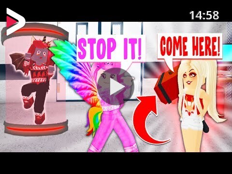 Iamsanna Captures Us All In Flee The Facility Roblox دیدئو Dideo